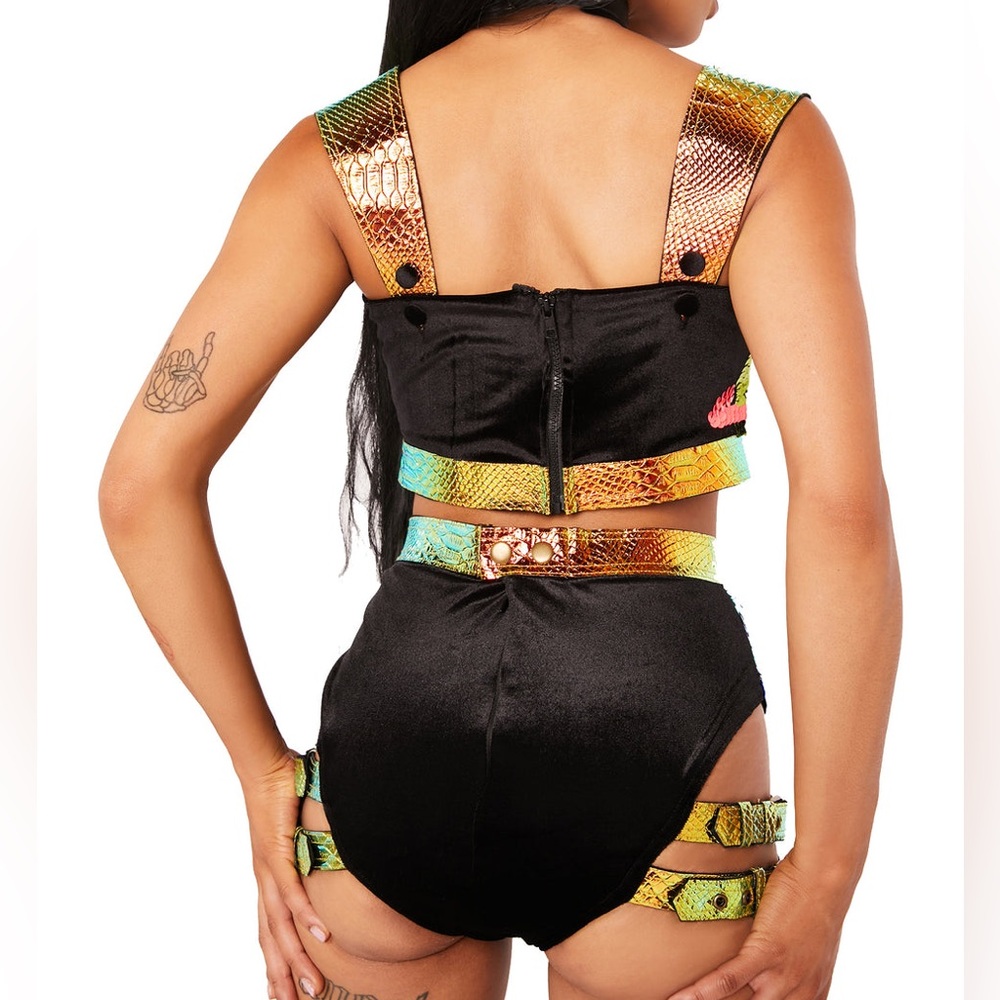 Sequin Embellished Black Bodysuit - Picture 3 of 12